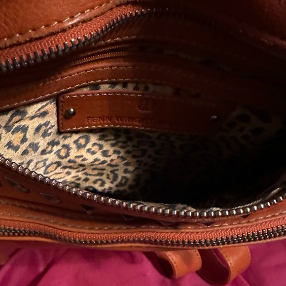 Fenn Wright Manson leather crossbody 11 x 11” - Picture 3 of 5